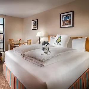 university-inn.seattlehotelsites.com/