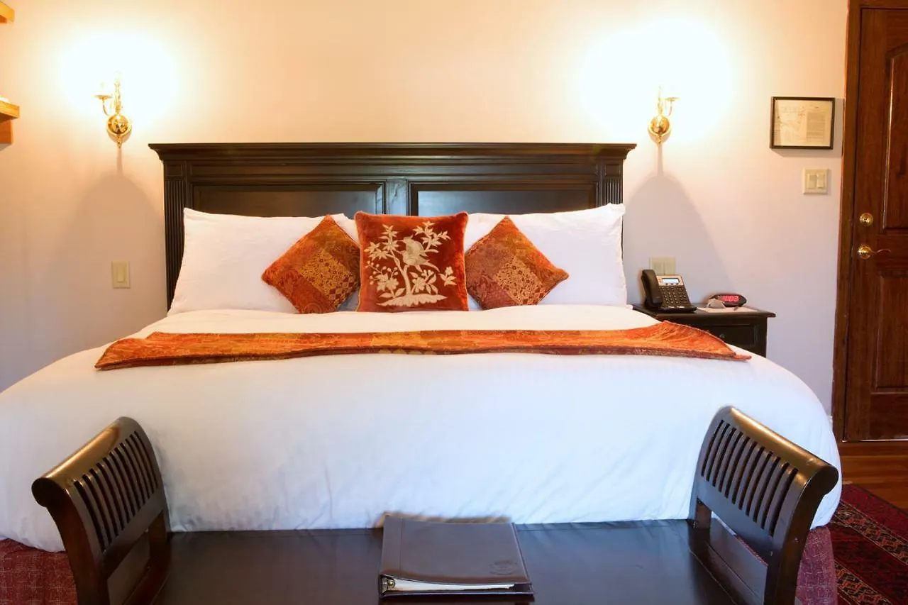 Wedmore Place Williamsburg Hotel